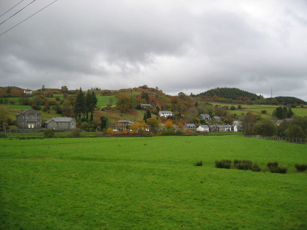 File:Bryn Teg view.jpeg